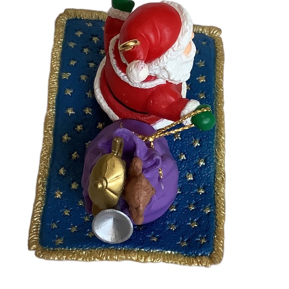 Vintage 1994  Hallmark Keepsake Ornament Magic Carpet Ride With Original Box - Picture 5 of 12